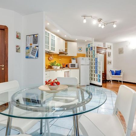 Guesthost - Casa Querida Central & Elegant Flat Nápoly Kültér fotó